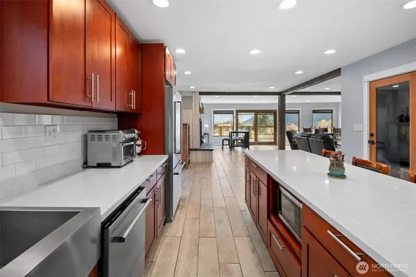 $1,215,000 | 10285 Ski Hill Drive, Leavenworth, WA 98826