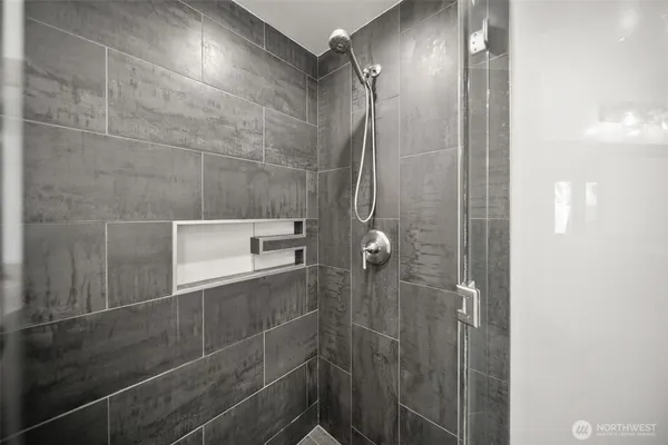 $1,215,000 | 10285 Ski Hill Drive, Leavenworth, WA 98826