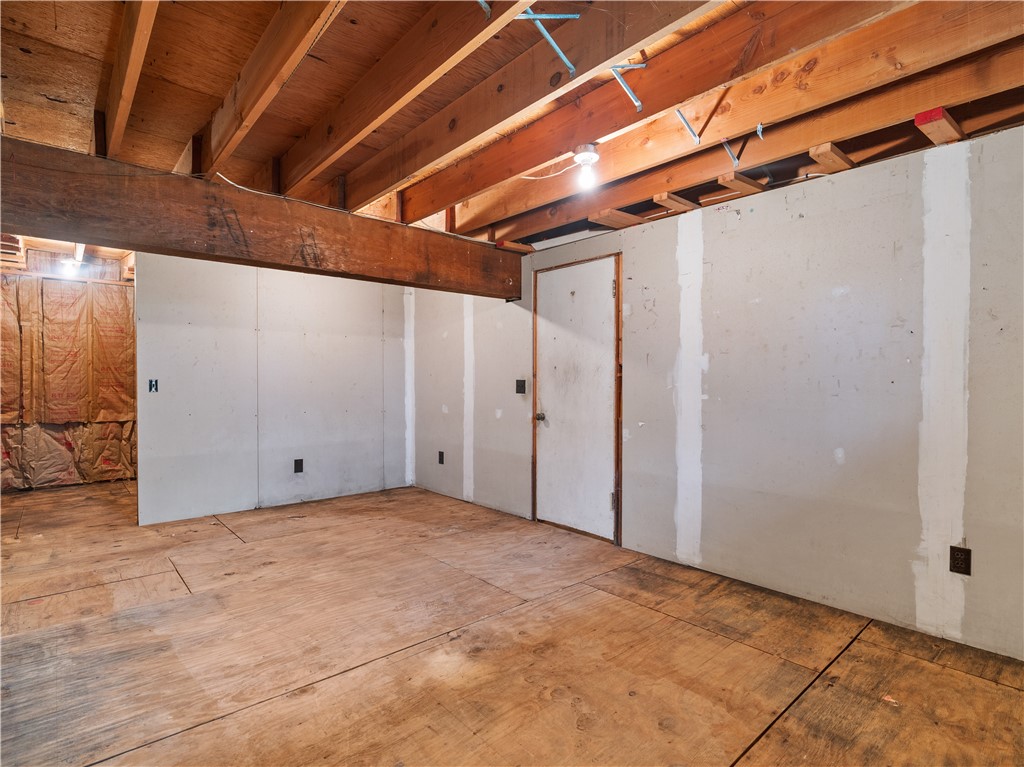 8 Clark Road Smithfield, RI 02917 - Photo 25 of 40