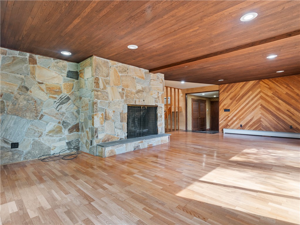8 Clark Road Smithfield, RI 02917 - Photo 8 of 40
