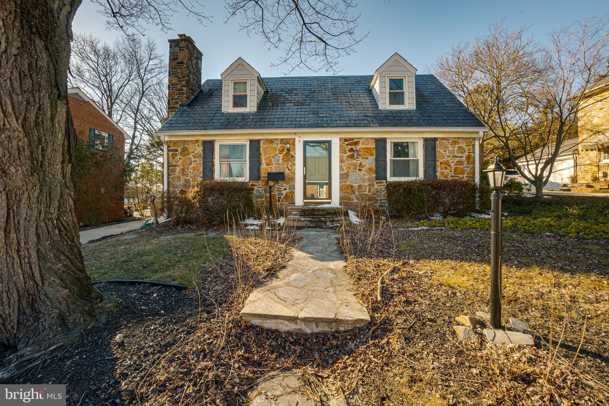 4 Edgeclift Road Towson, MD 21286 - Photo 1 of 31 4 Edgeclift Rd Towson MD 21286