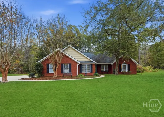 $425,000 | 40 Churchill Court, Richmond Hill, GA 31324