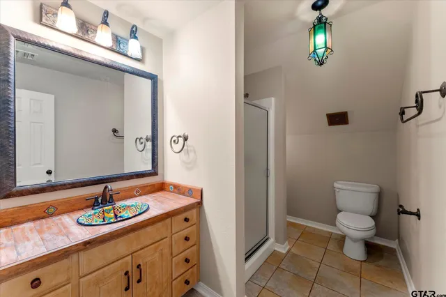 $2,500 | 1879 Fig Road, Gilmer, TX 75645