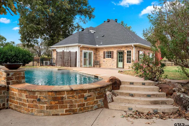 $2,500 | 1879 Fig Road, Gilmer, TX 75645