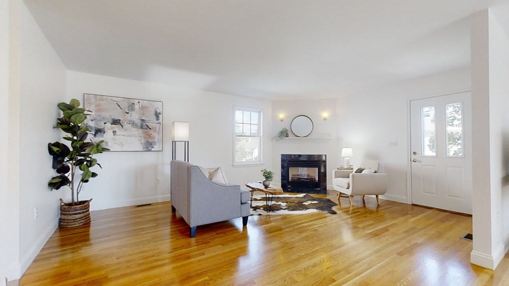 4 Falmouth Road Watertown, MA 02472 - Photo 5 of 25 Gallery Image 5