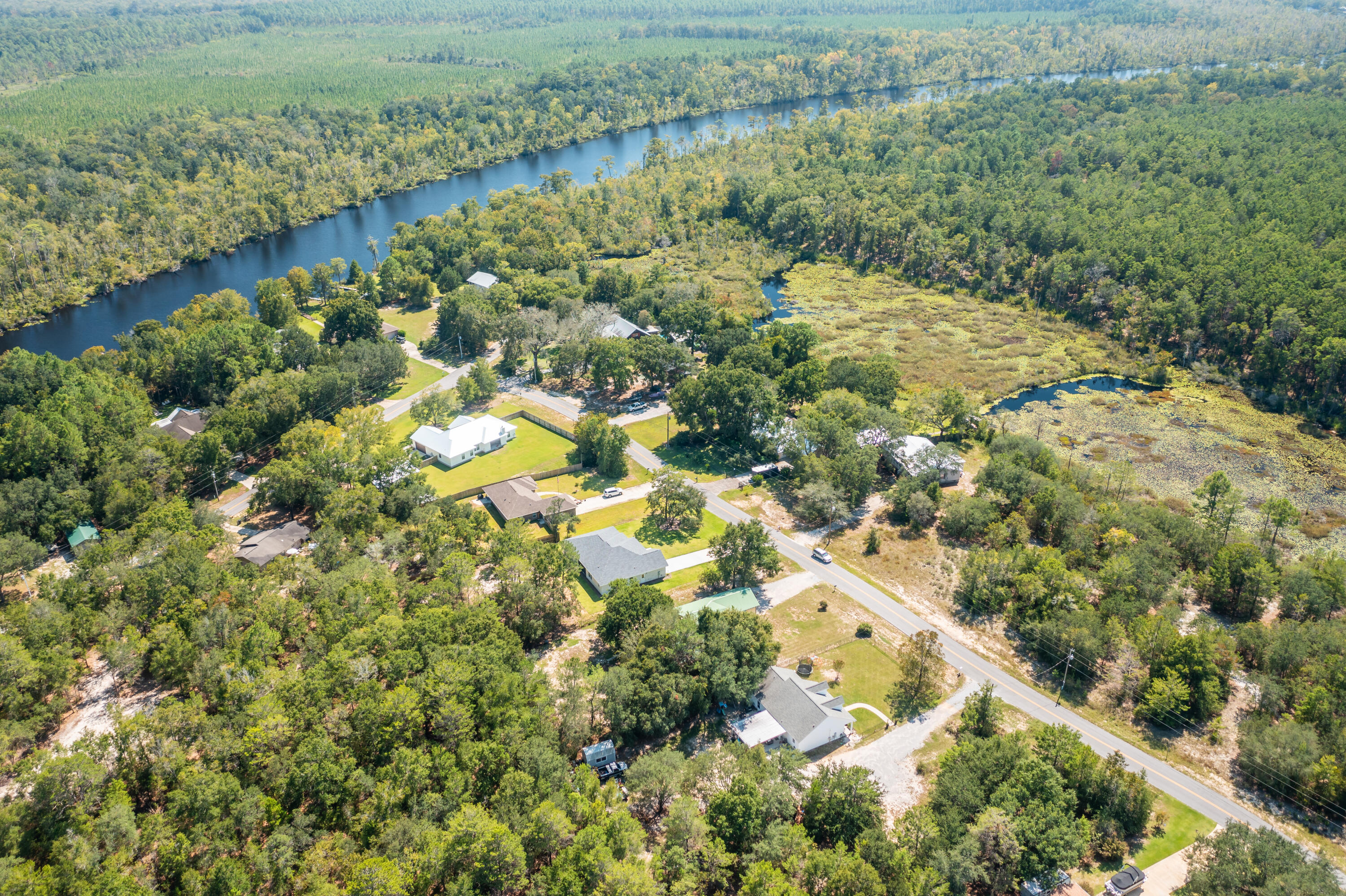 307 Happy Hollow Road Freeport, FL 32439 - Photo 33 of 42 307 Happy Hollow Rd-39