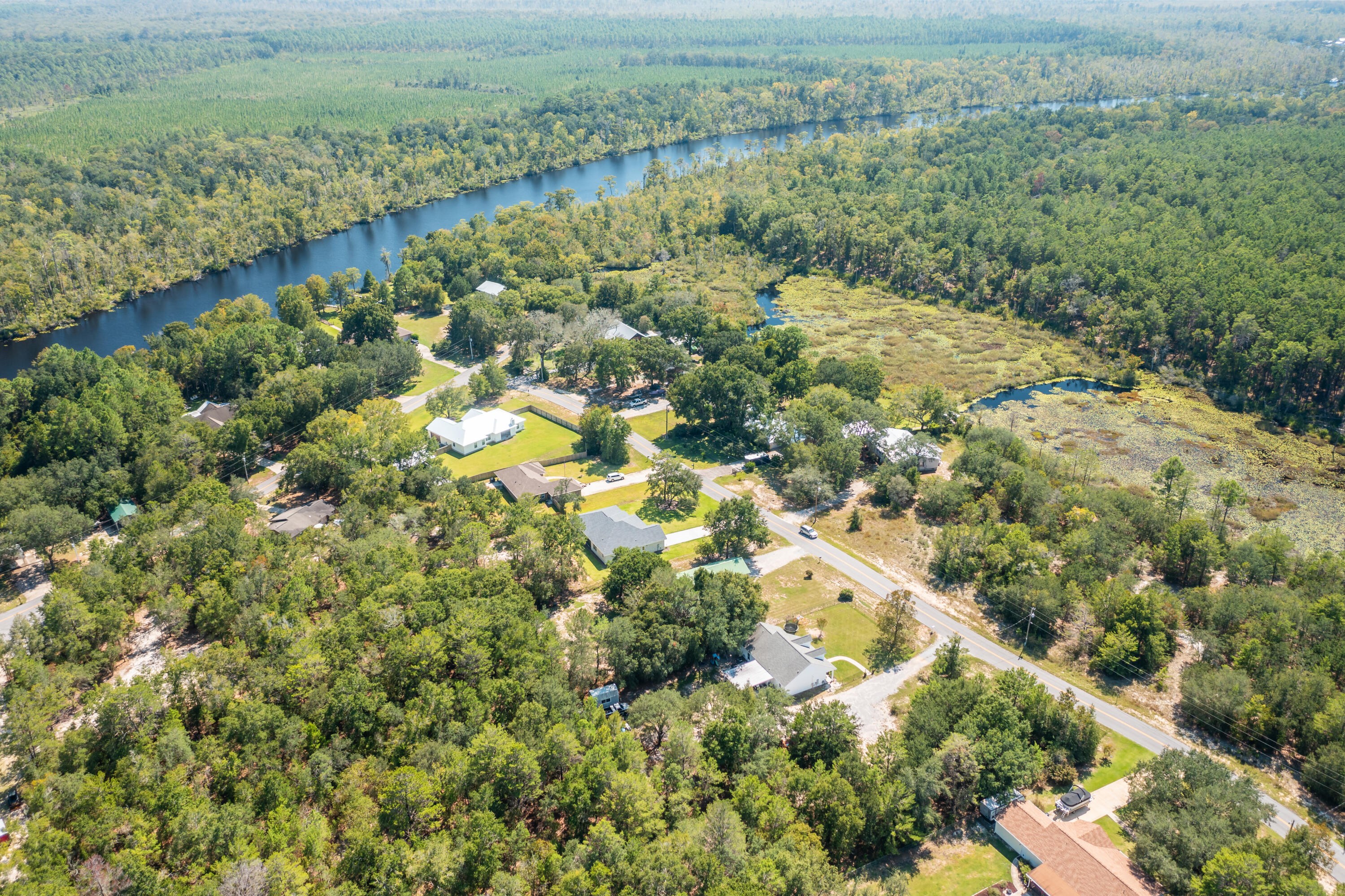 307 Happy Hollow Road Freeport, FL 32439 - Photo 34 of 42 307 Happy Hollow Rd-40