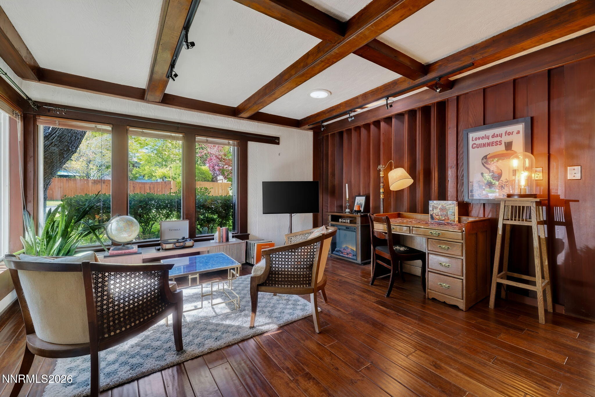 1464 Mark Twain Avenue Reno, NV 89509 - Photo 5 of 40 6-web-or-mls-Mark Twain-6