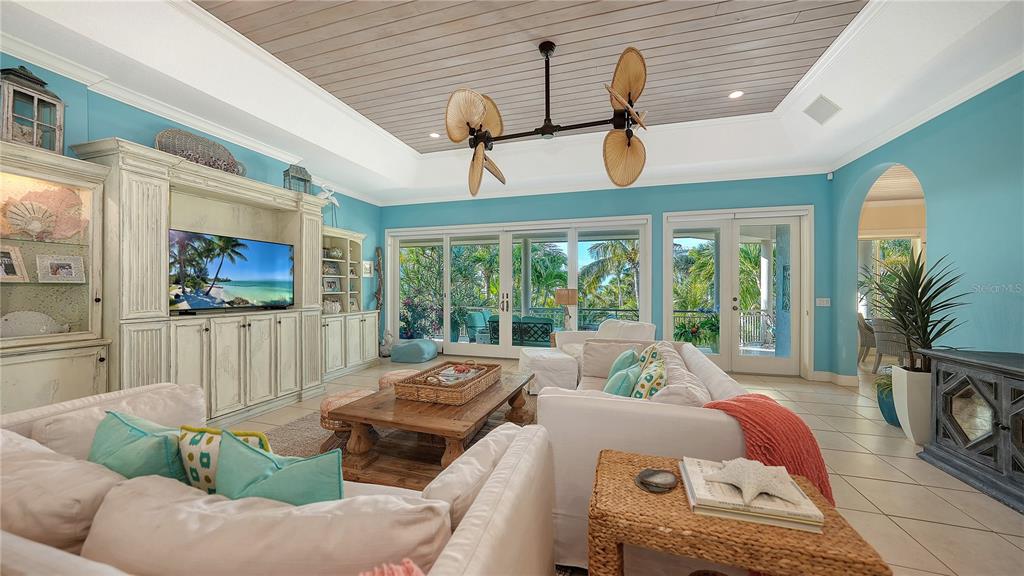 101 Sunset Lane Anna Maria, FL 34217 - Photo 12 of 47