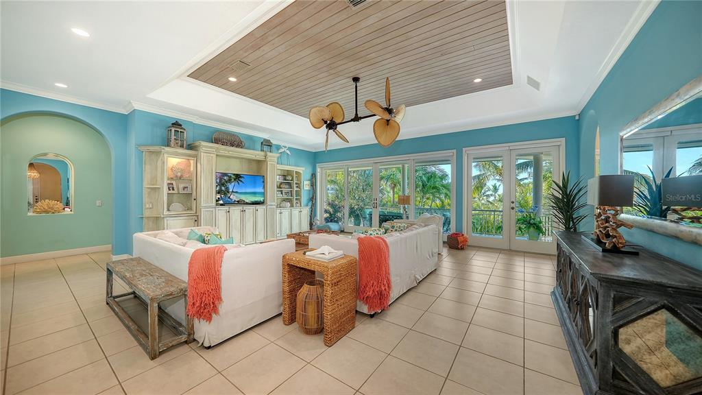 101 Sunset Lane Anna Maria, FL 34217 - Photo 13 of 47