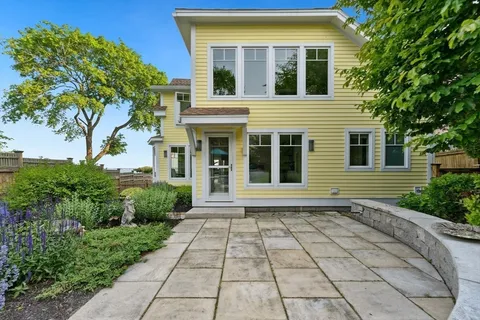 $2,300,000 | 50 Surfside Lane, Quincy, MA 02171