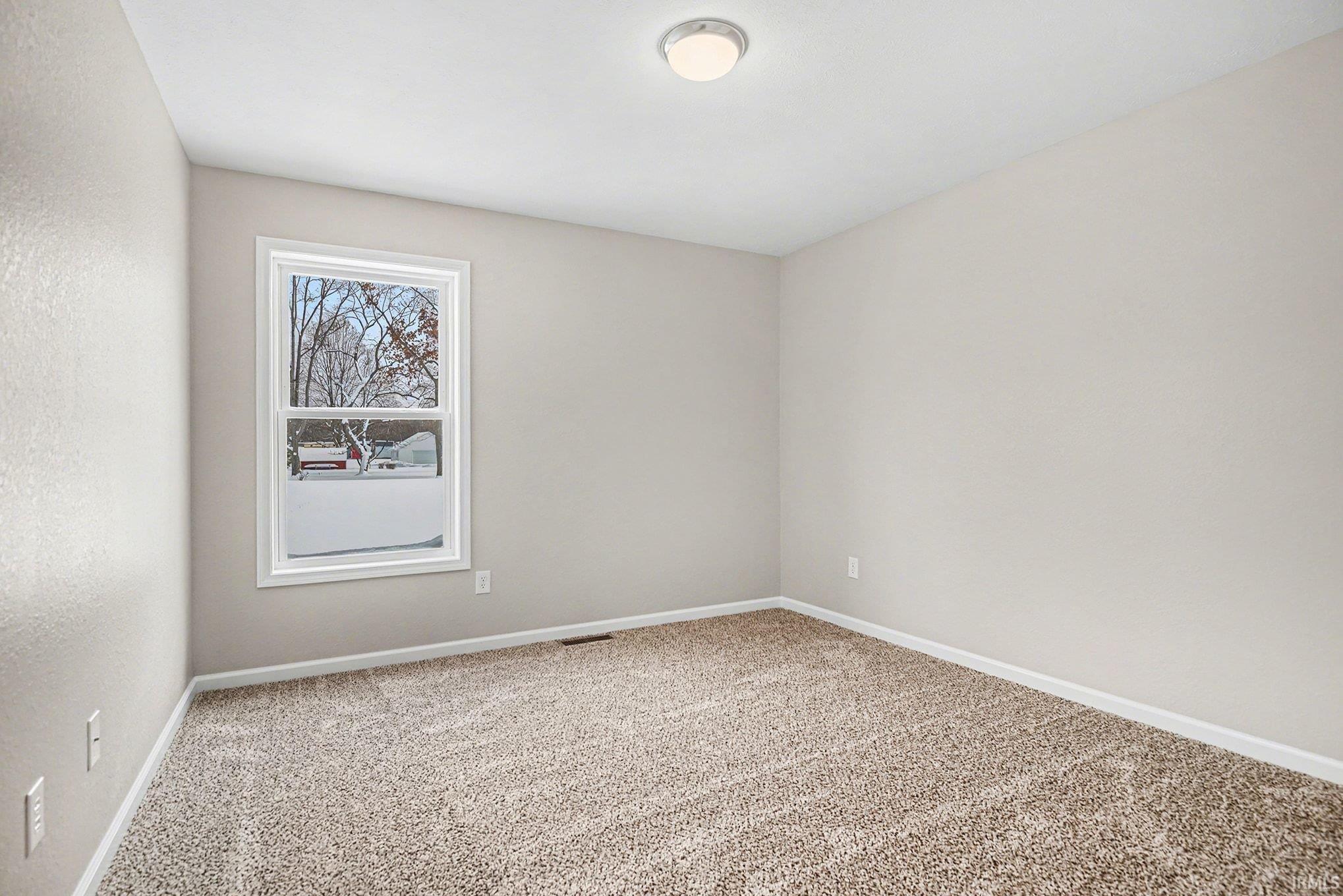 57006 Ash Road Elkhart, IN 46516 - Photo 14 of 35