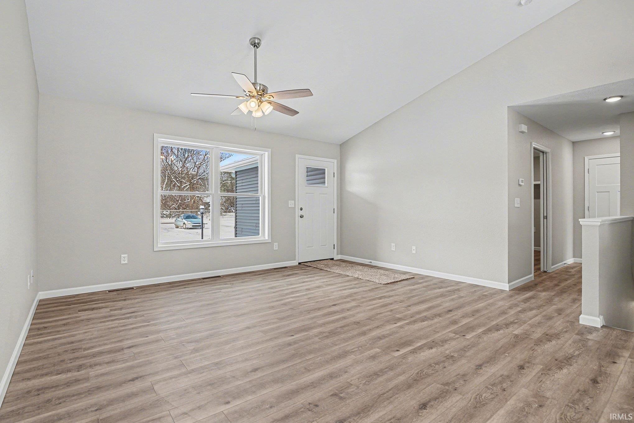 57006 Ash Road Elkhart, IN 46516 - Photo 5 of 35