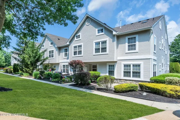 $482,500 | 21 Forrest Court, Tinton Falls, NJ 07753