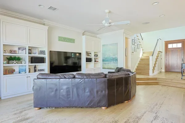 $35,000 | 940 J Avenue, Coronado, CA 92118