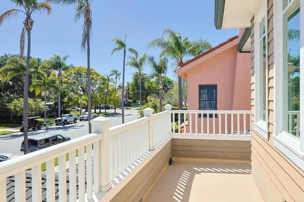 $35,000 | 940 J Avenue, Coronado, CA 92118
