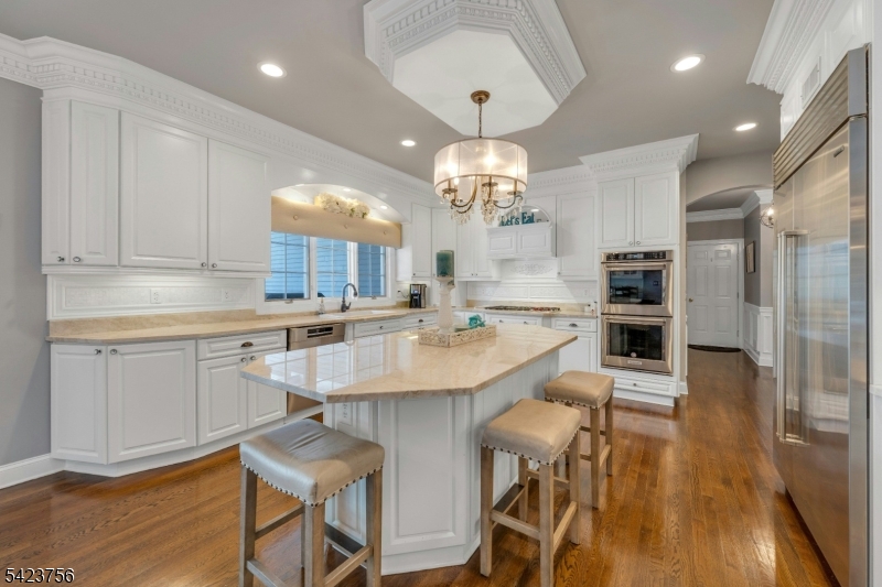 11 Baltusrol Way Bernards, NJ 07931 - Photo 14 of 50