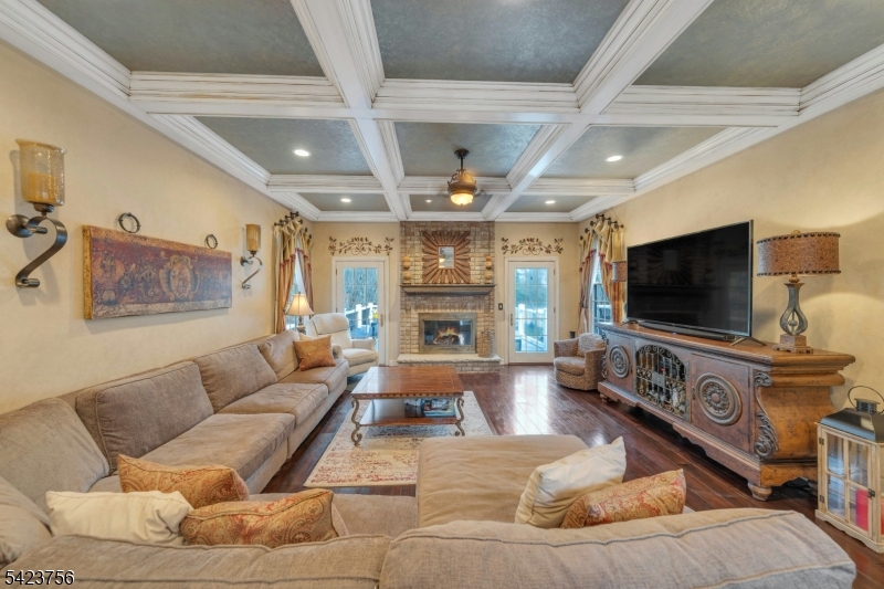 11 Baltusrol Way Bernards, NJ 07931 - Photo 9 of 50