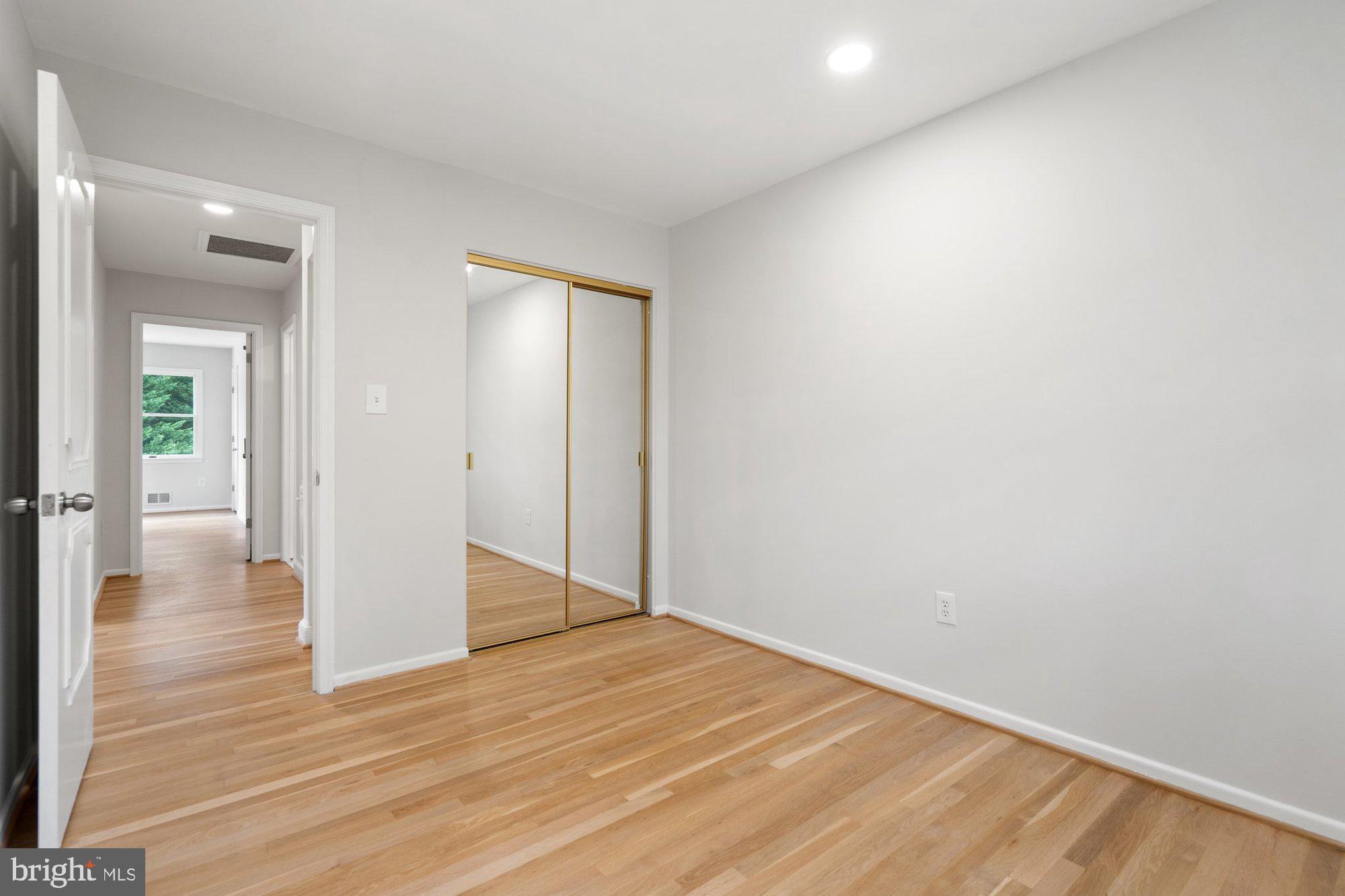 9750 Vale Road Vienna, VA 22181 - Photo 36 of 64 Gallery Image 36