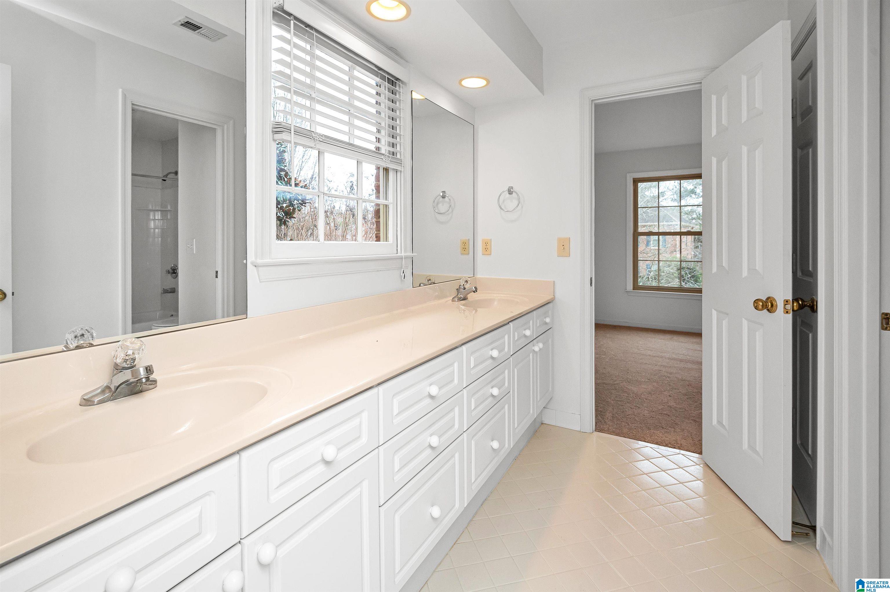 429 Cedar Trace Birmingham, AL 35244 - Photo 41 of 48