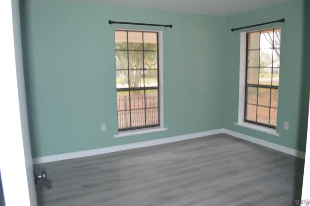 $2,000 | 225 North Rosewood Avenue, Gonzales, LA 70737