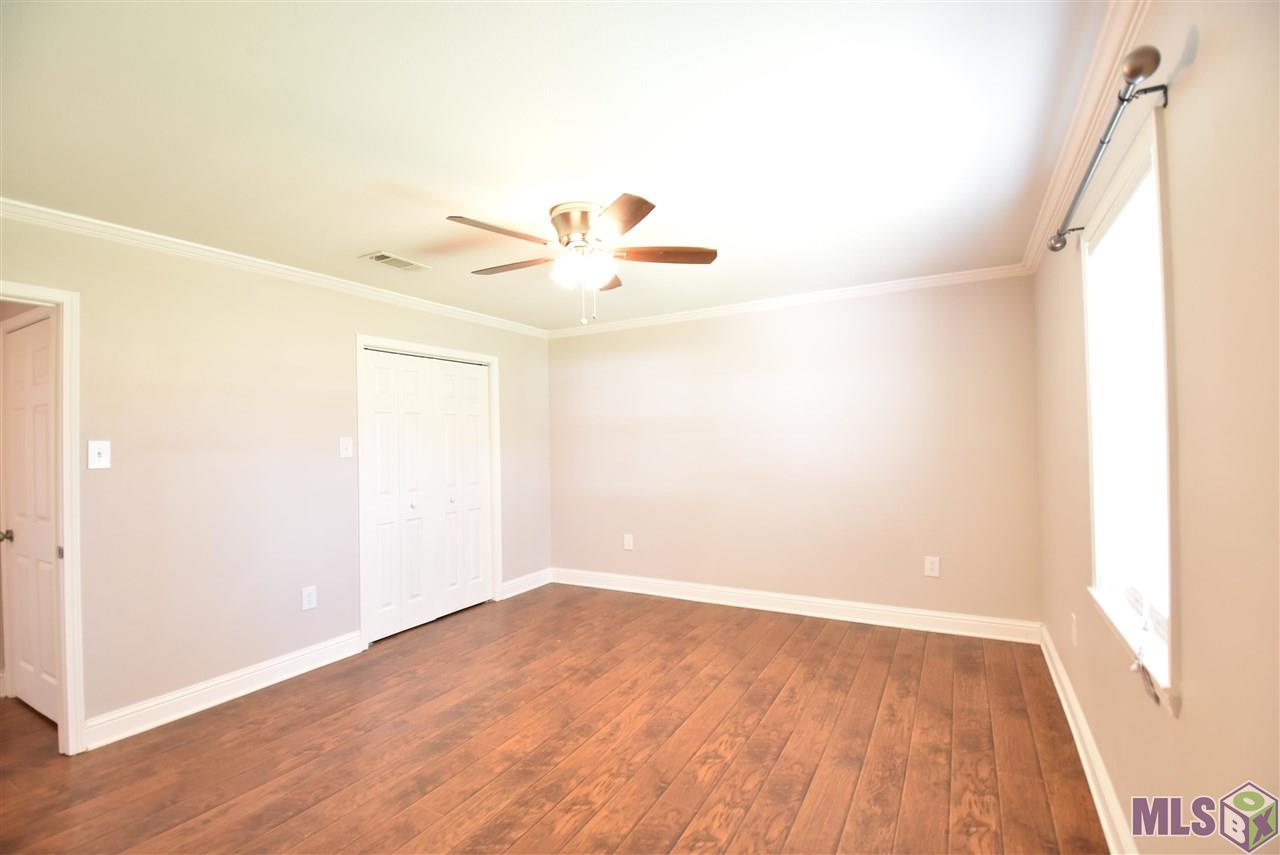 11033 Buxton Road St. Amant, LA 70774 - Photo 9 of 21 Gallery Image 9
