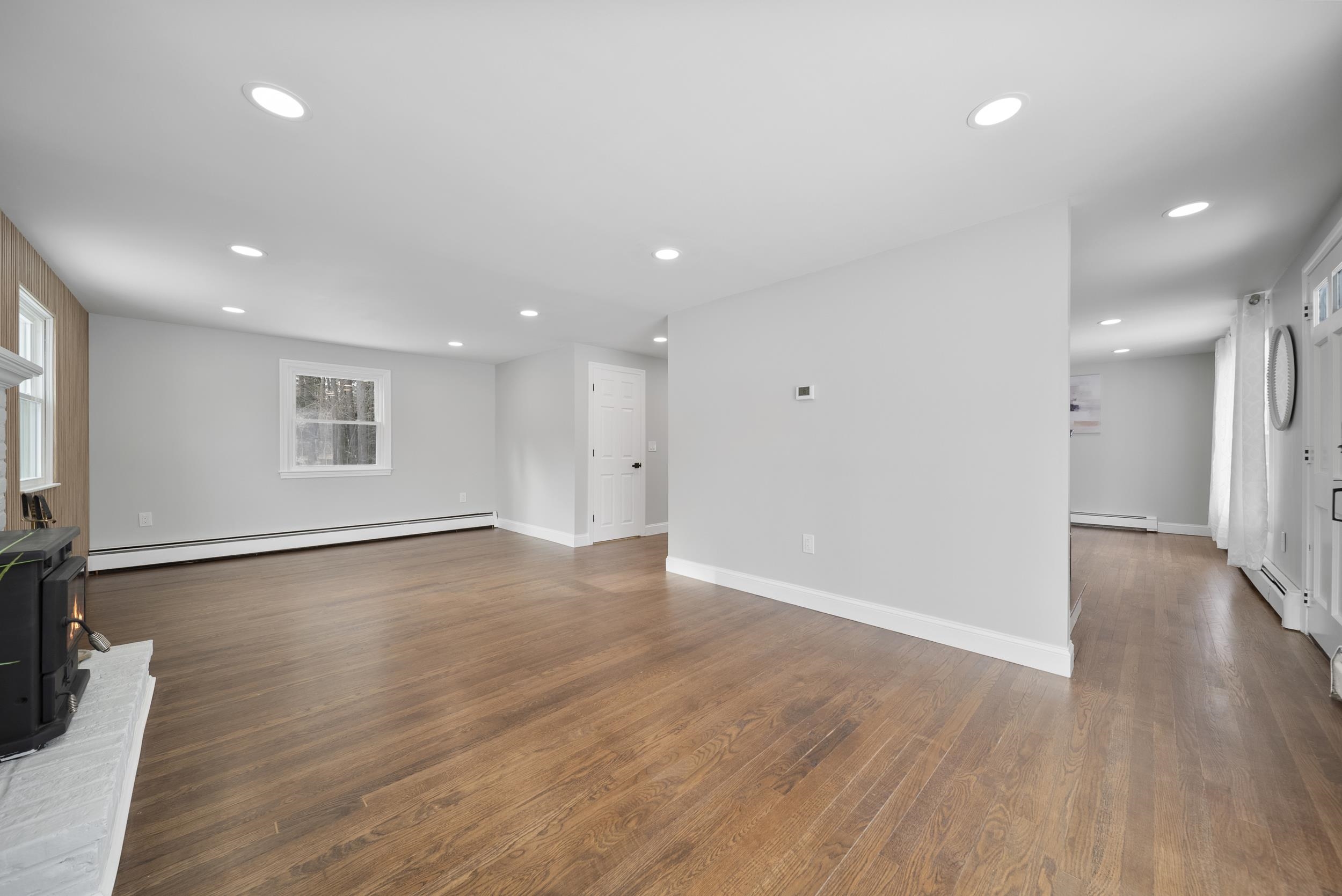 9 Edgewood Avenue Merrimack, NH 03054 - Photo 12 of 46