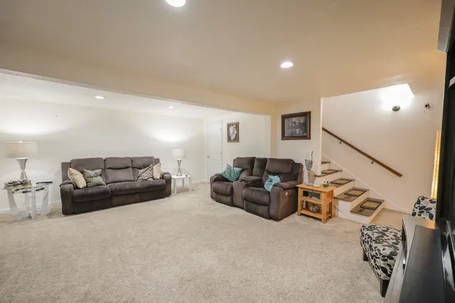 $384,900 | 125 Powell Street, Green River, WY 82935