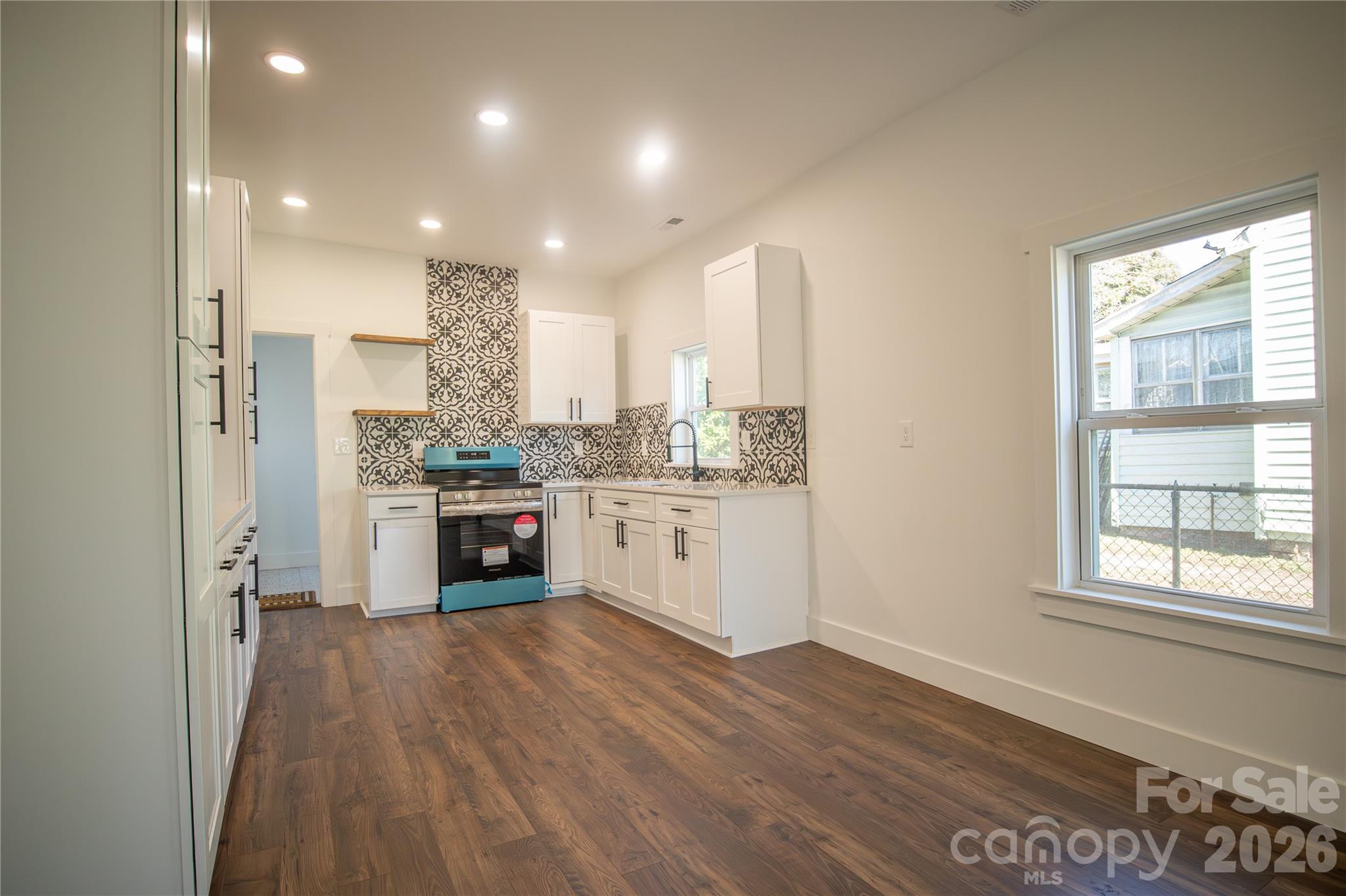 929 South Long Street Salisbury, NC 28144 - Photo 12 of 30