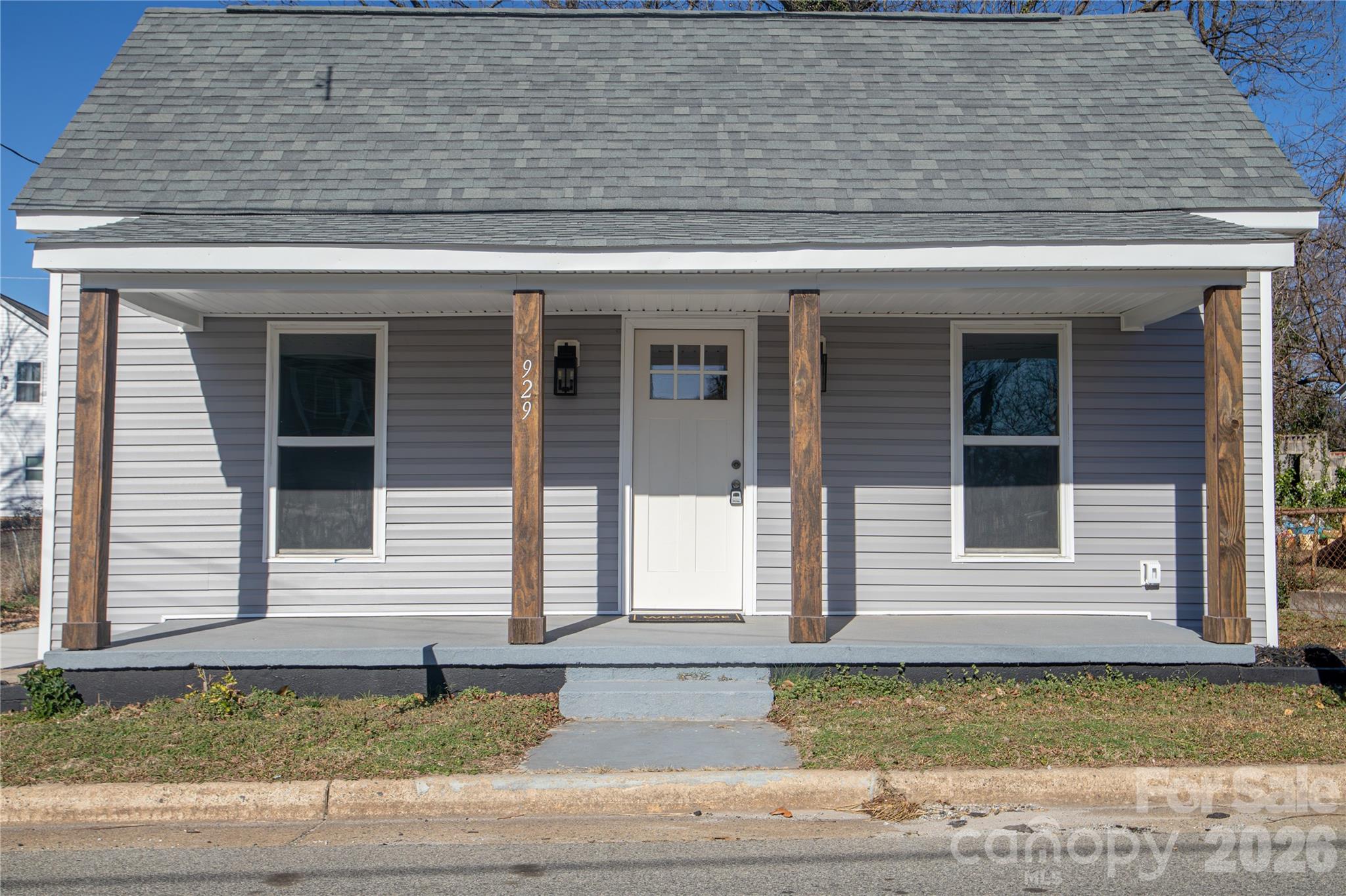 929 South Long Street Salisbury, NC 28144 - Photo 2 of 30
