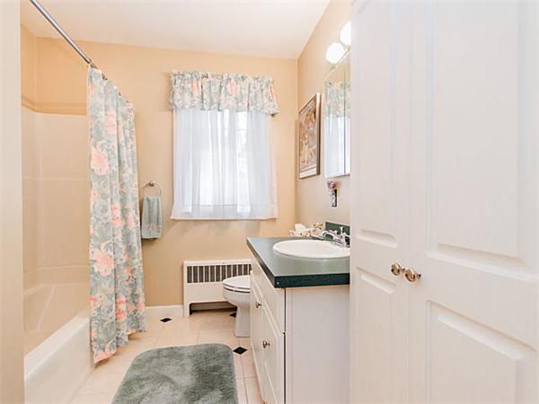 32 Amherst Road Belmont, MA 02478 - Photo 21 of 27 Gallery Image 21