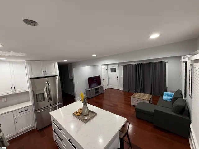 $2,800 | 113 Prancer Avenue, Greenville, SC 29605