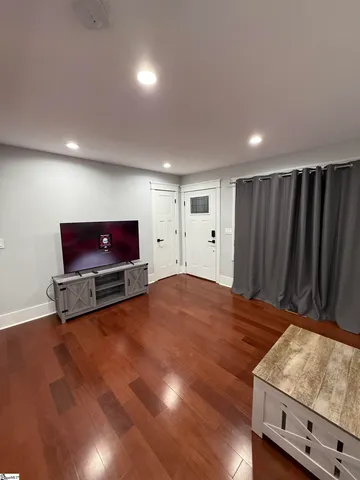 $2,800 | 113 Prancer Avenue, Greenville, SC 29605