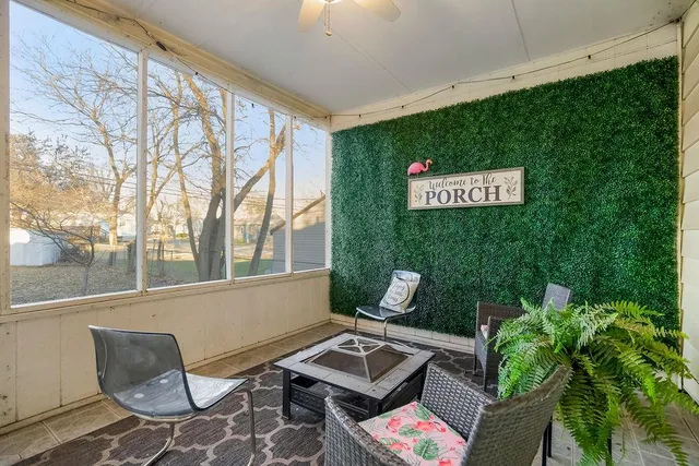 $255,000 | 602 West 86th Terrace, Kansas City, MO 64114