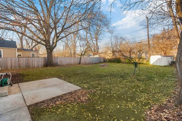 $255,000 | 602 West 86th Terrace, Kansas City, MO 64114