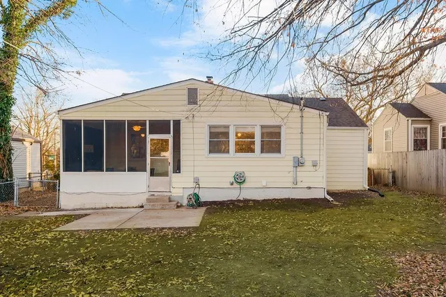 $255,000 | 602 West 86th Terrace, Kansas City, MO 64114