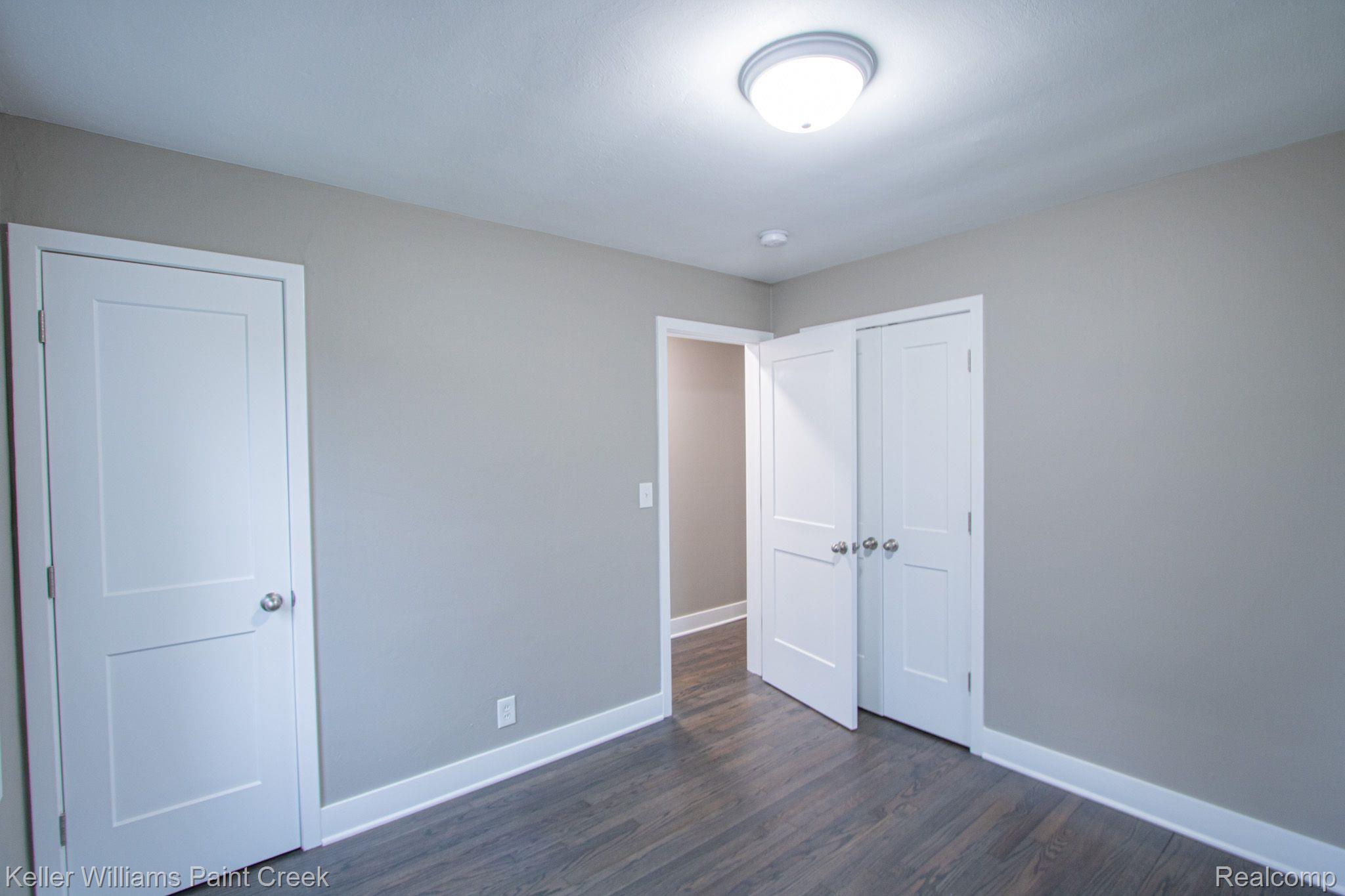 6543 Clarkston Road Clarkston, MI 48346 - Photo 19 of 31 Gallery Image 19