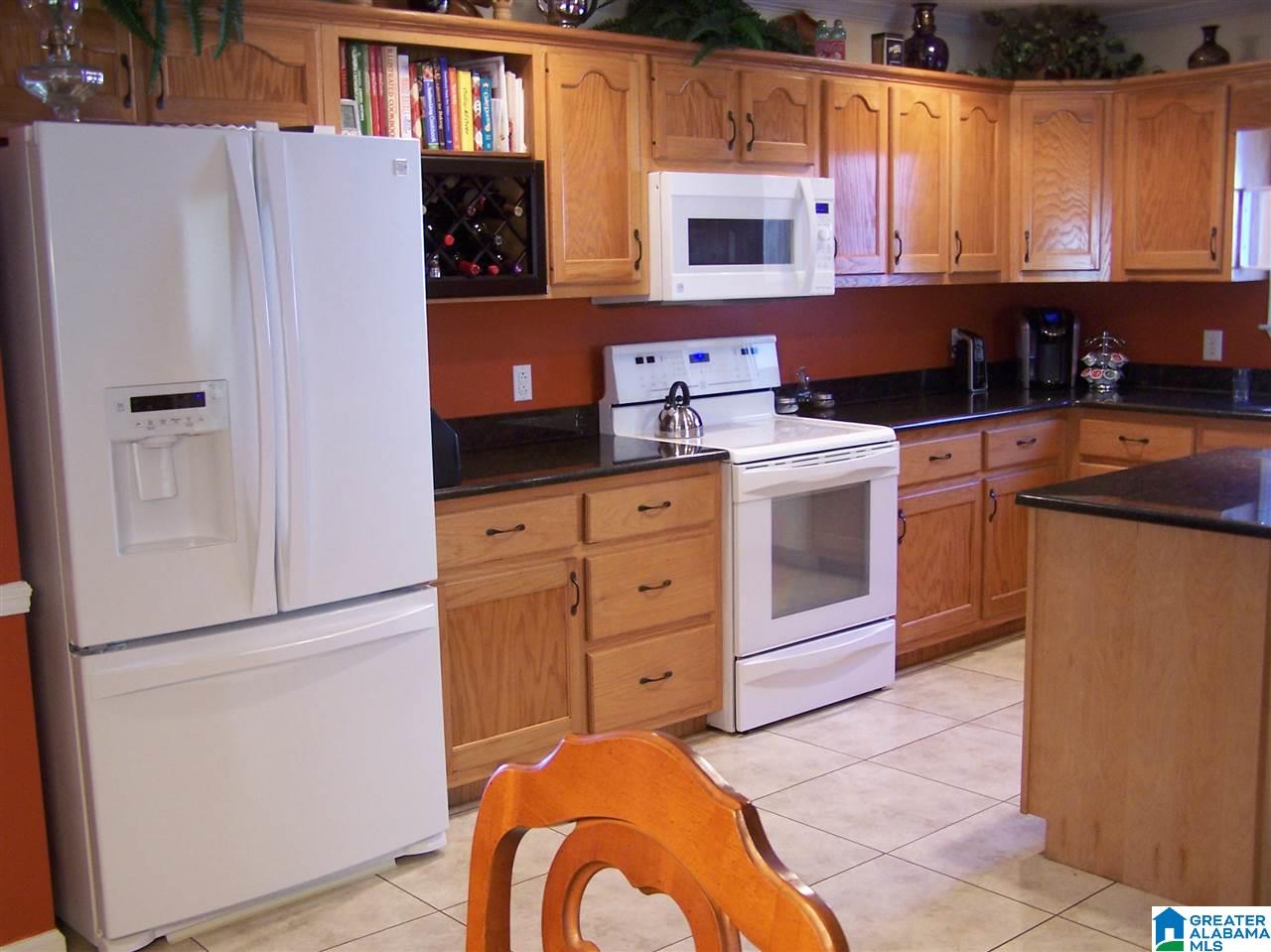 75 Vista Drive Oneonta, AL 35121 - Photo 3 of 50
