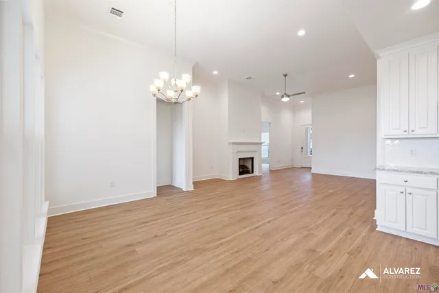 $360,990 | 26623 Vanissa Drive, Denham Springs, LA 70726