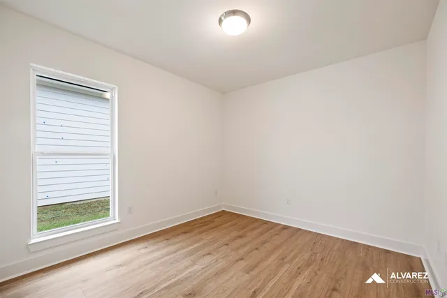 $360,990 | 26623 Vanissa Drive, Denham Springs, LA 70726