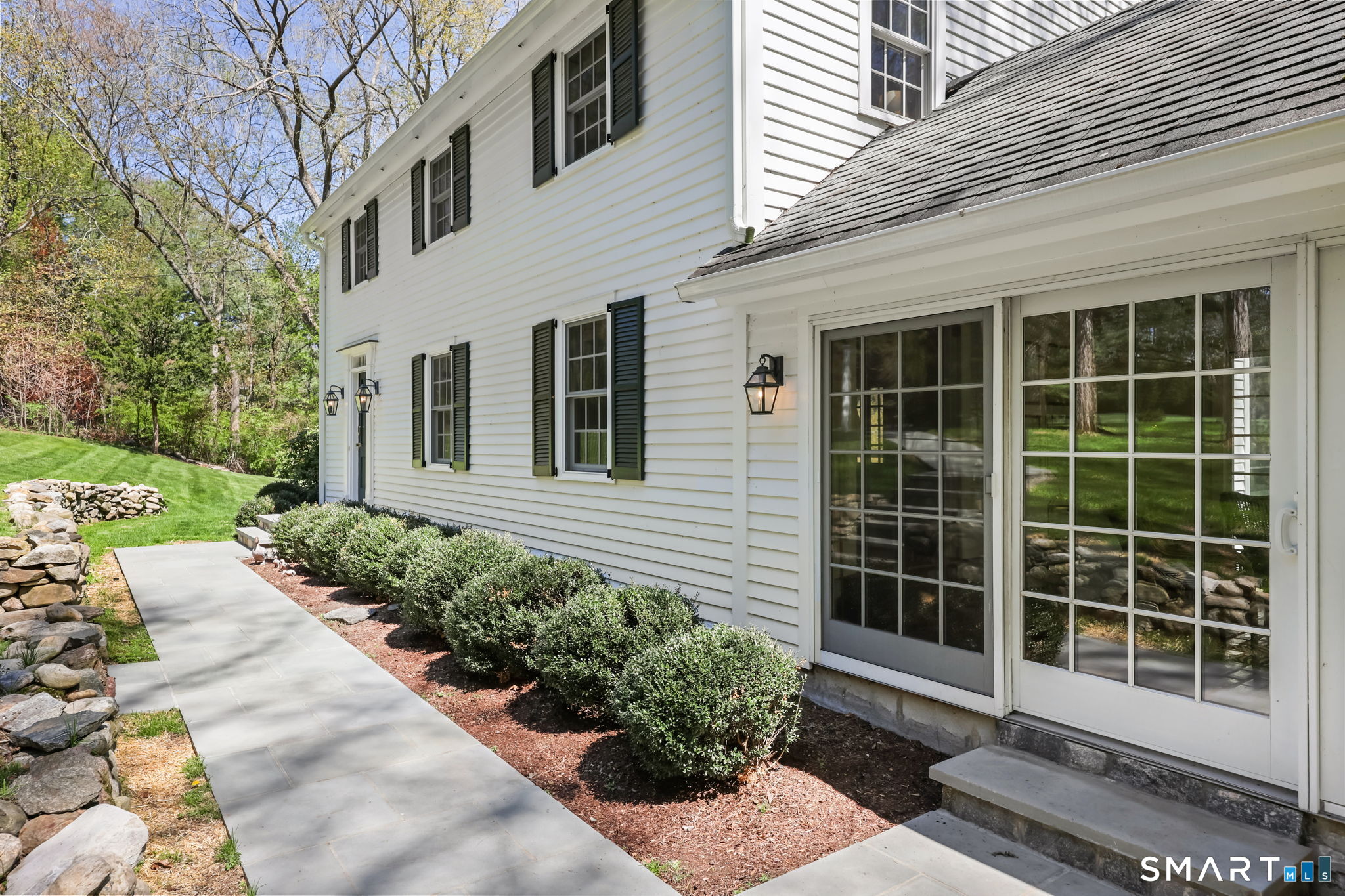 3 Cedar Pond Road Westport, CT 06880 - Photo 4 of 38