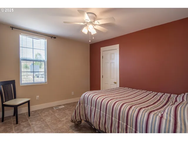 $474,900 | 13224 Lookingglass Road, Winston, OR 97496