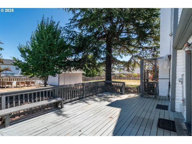 $474,900 | 13224 Lookingglass Road, Winston, OR 97496