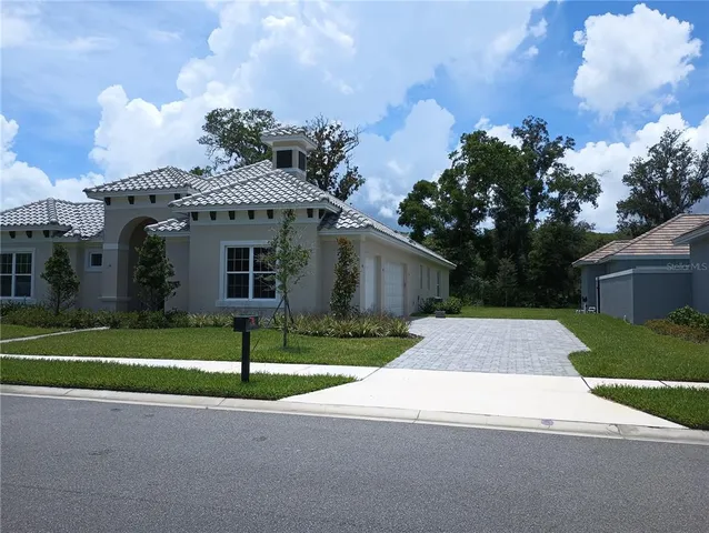 $900,000 | 136 New Leatherwood Drive, Palm Coast, FL 32137