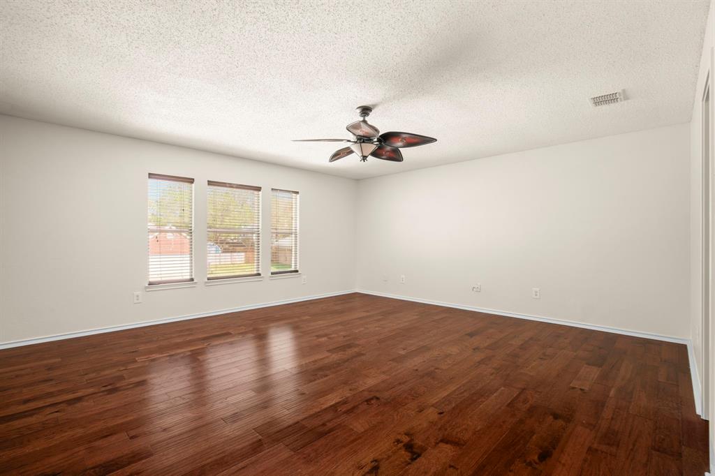 2201 Driskell Lane Corinth, TX 76210 - Photo 21 of 39