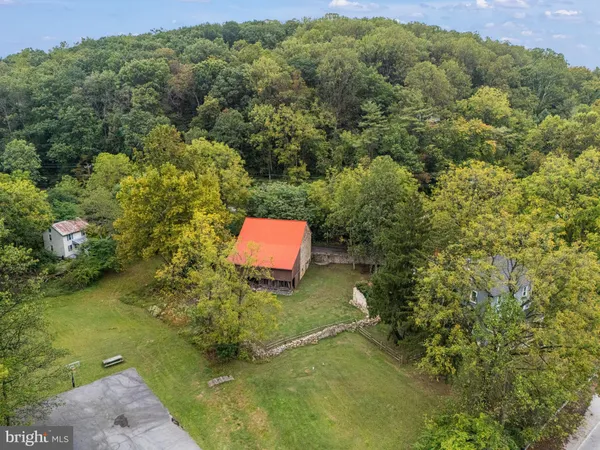 $1,000,000 | 4701 Edges Mill Road, Downingtown, PA 19335