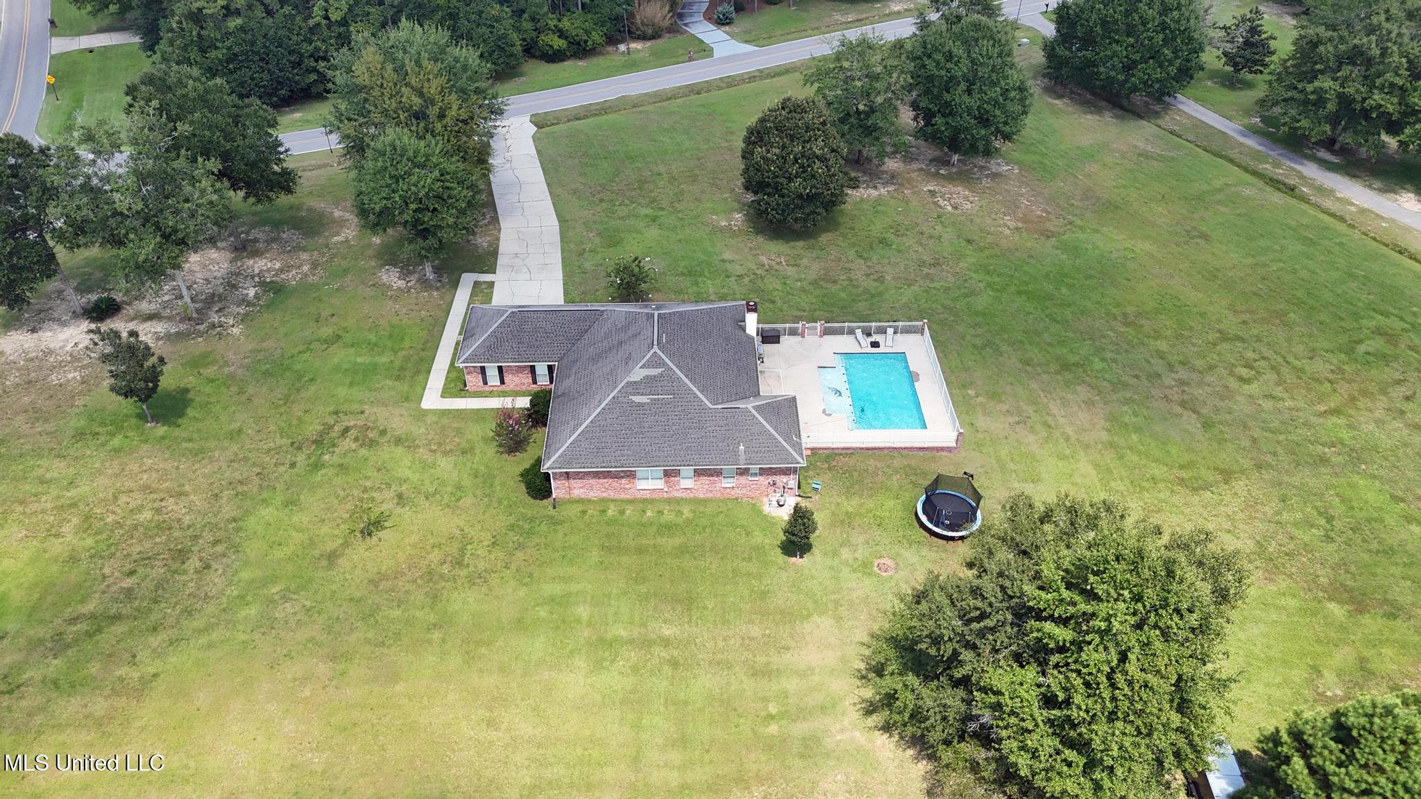 22140 Red Fox Run Saucier, MS 39574 - Photo 40 of 43 040