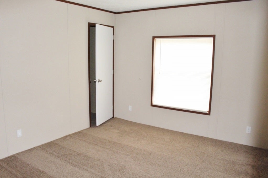 126 Ridgeview Drive Milton, WV 25541 - Photo 12 of 27 Gallery Image 12