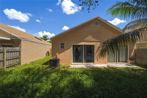 $449,990 | 9992 Periwinkle Street, Miramar, FL 33025