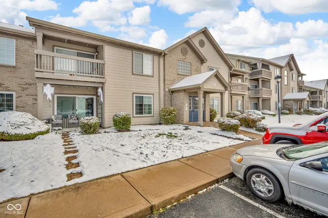 $165,000 | 231 Legends Creek Way, Unit 102, Indianapolis, IN 46229